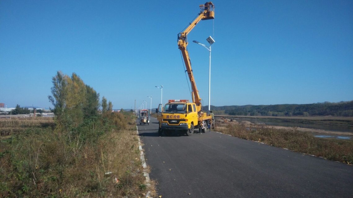 太陽(yáng)能路燈